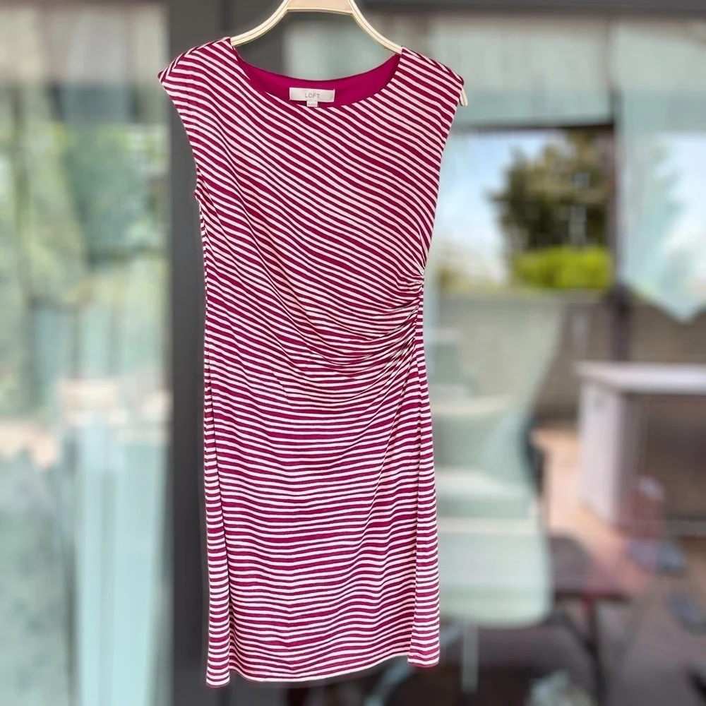 NWT LOFT ~ Red and White Striped Dress with Ruching at Waist ~ Size XS